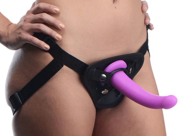 Лиловый поясной страпон Navigator Silicone G-Spot Dildo with Harness - 17,8 см. Лиловый поясной страпон Navigator Silicone G-Spot Dildo with Harness - 17,8 см.