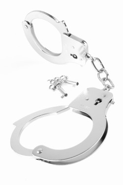 Металлические серебристые наручники Designer Metal Handcuffs Металлические серебристые наручники Designer Metal Handcuffs