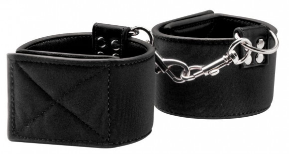 Чёрные двусторонние наручники Reversible Wrist Cuffs Чёрные двусторонние наручники Reversible Wrist Cuffs