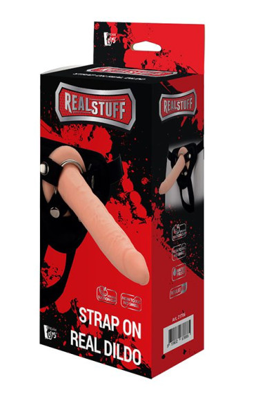 Телесный страпон на черных трусиках STRAP ON REAL DILDO - 20 см. Телесный страпон на черных трусиках STRAP ON REAL DILDO - 20 см.
