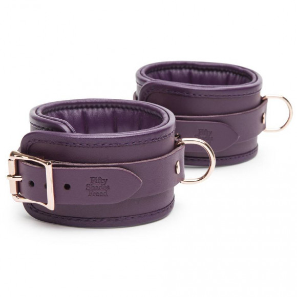 Фиолетовые оковы на ноги Cherished Collection Leather Ankle Cuffs Фиолетовые оковы на ноги Cherished Collection Leather Ankle Cuffs