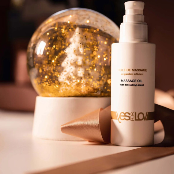 Массажное масло Massage Oil With Titillating Scent - 100 мл. Массажное масло Massage Oil With Titillating Scent - 100 мл.