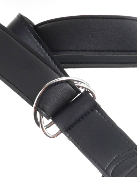 Страпон на виниловых трусиках Strap-on Harness Cock - 17,8 см. Страпон на виниловых трусиках Strap-on Harness Cock - 17,8 см.