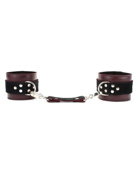 Бордовые оковы Maroon Shackles Бордовые оковы Maroon Shackles