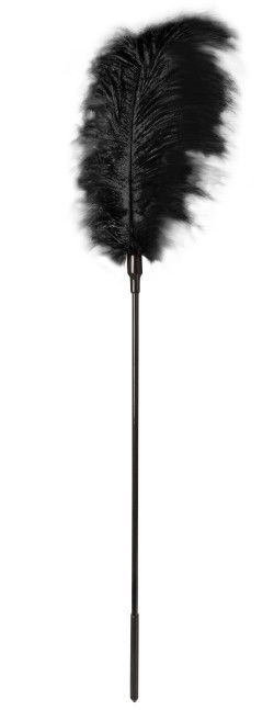 Стек с большим чёрным пером Large Feather Tickler - 65 см. Стек с большим чёрным пером Large Feather Tickler - 65 см.