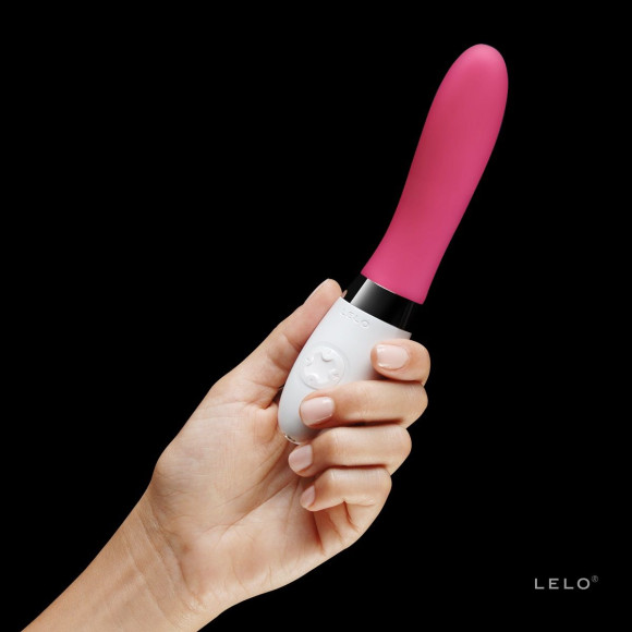 Розовый перезаряжаемый вибратор Liv 2 Cerise - 17,4 см. Розовый перезаряжаемый вибратор Liv 2 Cerise - 17,4 см.