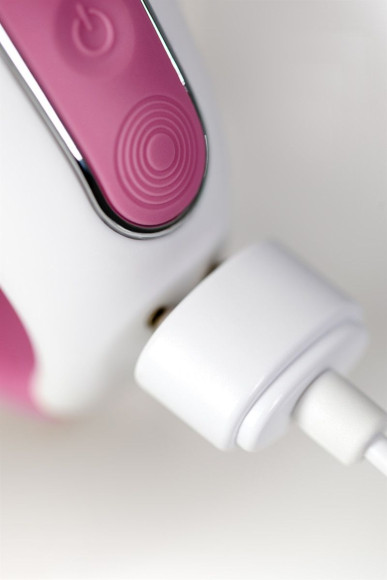 Вибратор Satisfyer Petting Hippo с загнутым кончиком - 22,9 см. Вибратор Satisfyer Petting Hippo с загнутым кончиком - 22,9 см.