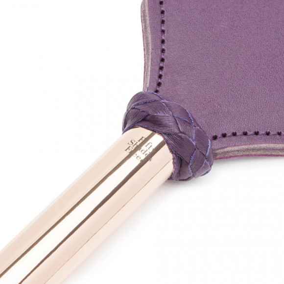 Фиолетовый пэддл Cherished Collection Leather and Suede Paddle - 41 см. Фиолетовый пэддл Cherished Collection Leather and Suede Paddle - 41 см.