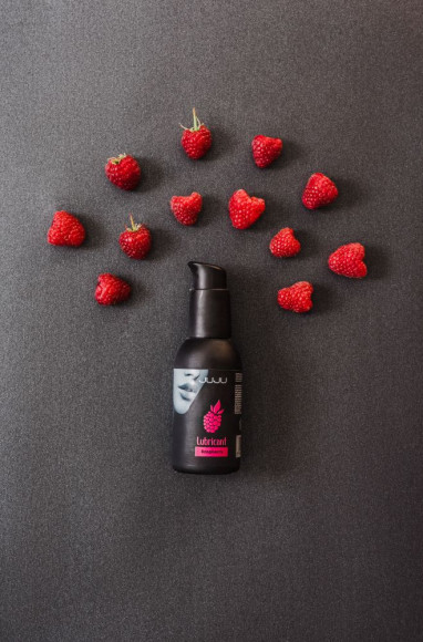 Съедобный лубрикант JUJU Raspberry с ароматом малины - 100 мл. Съедобный лубрикант JUJU Raspberry с ароматом малины - 100 мл.